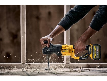 Vŕtačka pravouhlá s veľkým momentom 18V bez AKU bezuhlíková DEWALT DCD444N