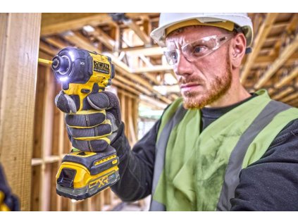 Uťahovač rázový hydraulický 1/4" 56Nm 18V XR PowerStack 2x1,7Ah Tstak bezuhlíkový DEWALT DCF870E2T