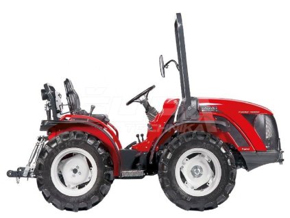 Traktor AC Tigre 3800