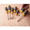 Skrutkovač CushionGrip plochý krátky 6,5x45mm STANLEY STHT16147-0