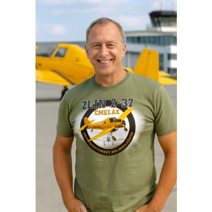 letadlo zlin z 37 cmelak