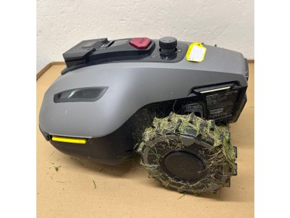 Posezónní (zimní) údržba robotické sekačky