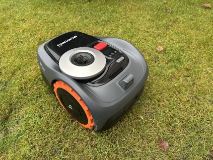 POUŽITÁ Robotická sekačka Segway Navimow i108E  + Modul 4G ZDARMA