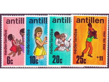 Holandské Antily 0224 0227