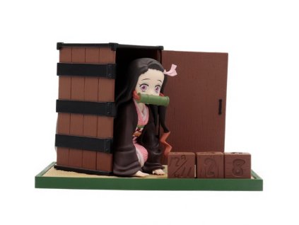 Taito Demon Slayer Little Nezuko Kamado figurka front