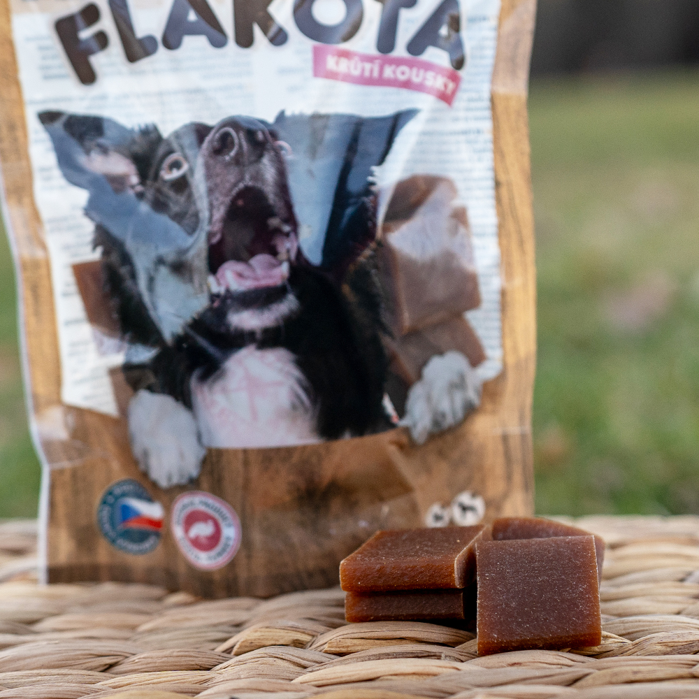 Akinu Flákota krůtí kousky pro psy 100 g Obrázek