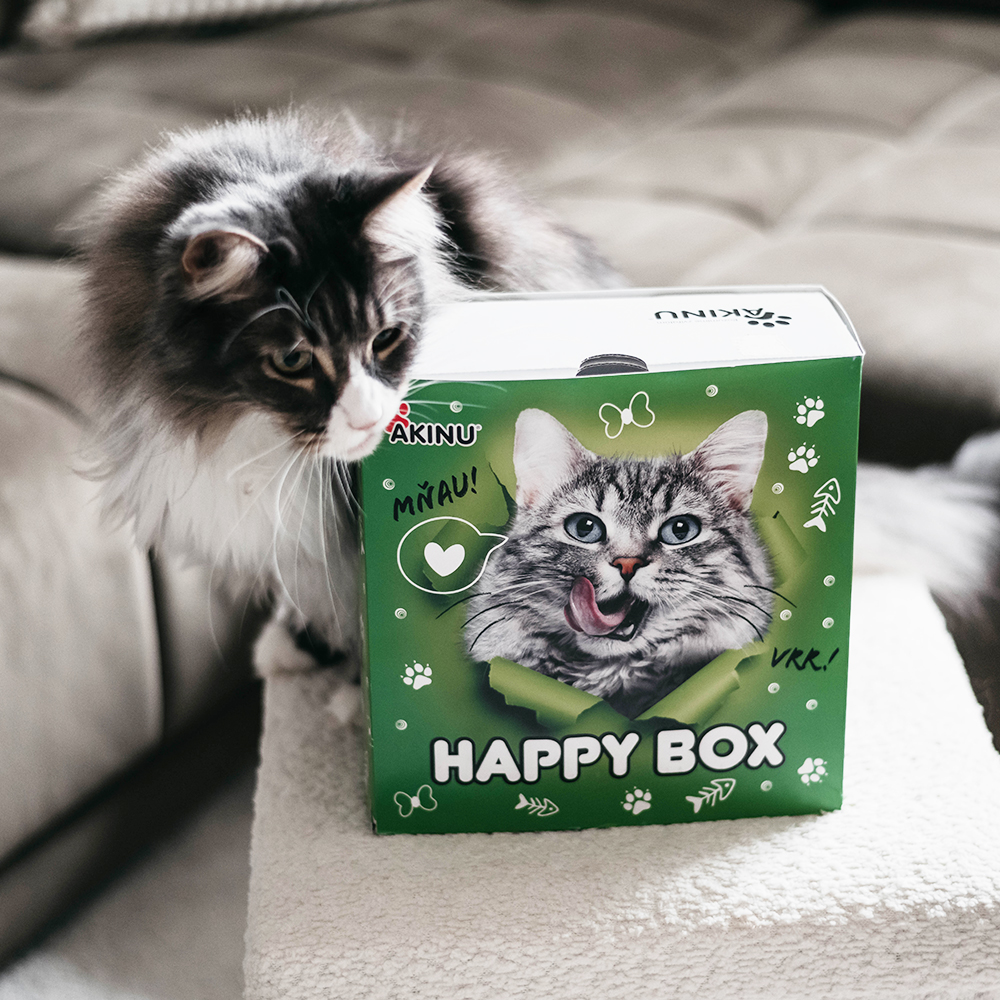 Akinu HAPPY BOX Pamlsky, krmivo a hračky pro kočky