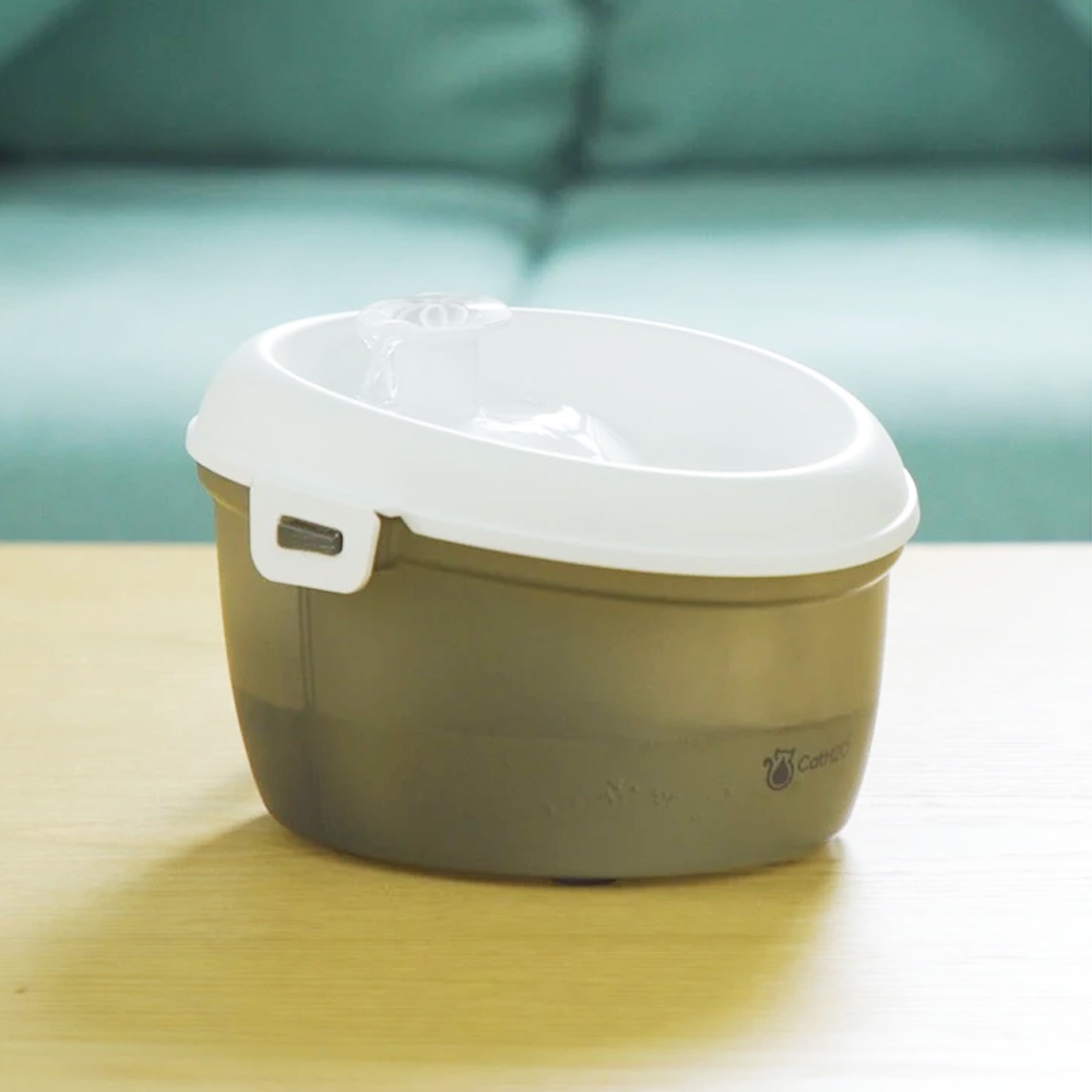 Akinu Cat H2O MINI fontána pro kočky a malé psy 1,2 l černá Obrázek