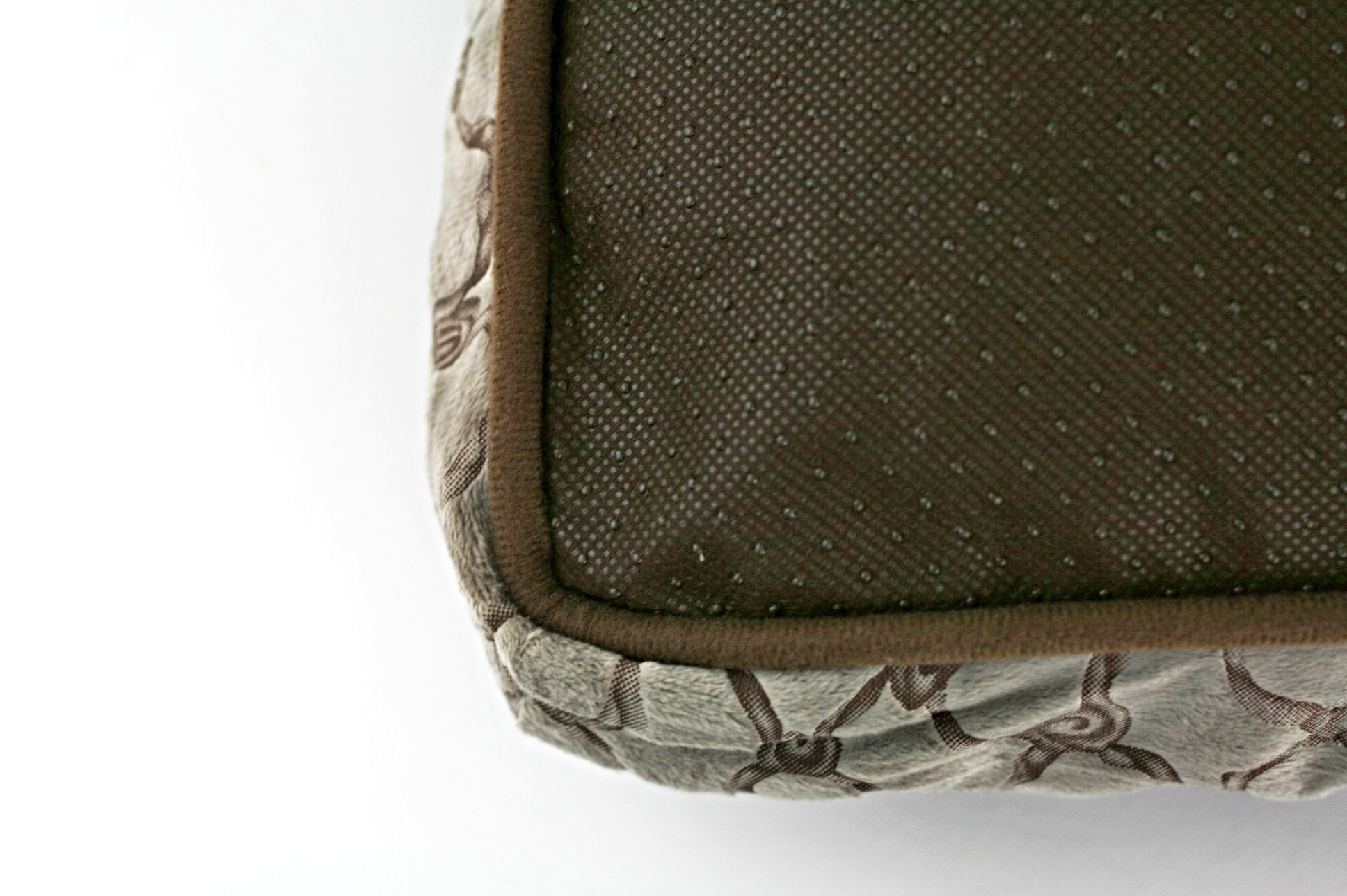 Akinu AK Pelech BRONZ 4hran. M-75x58x19 Obrázek