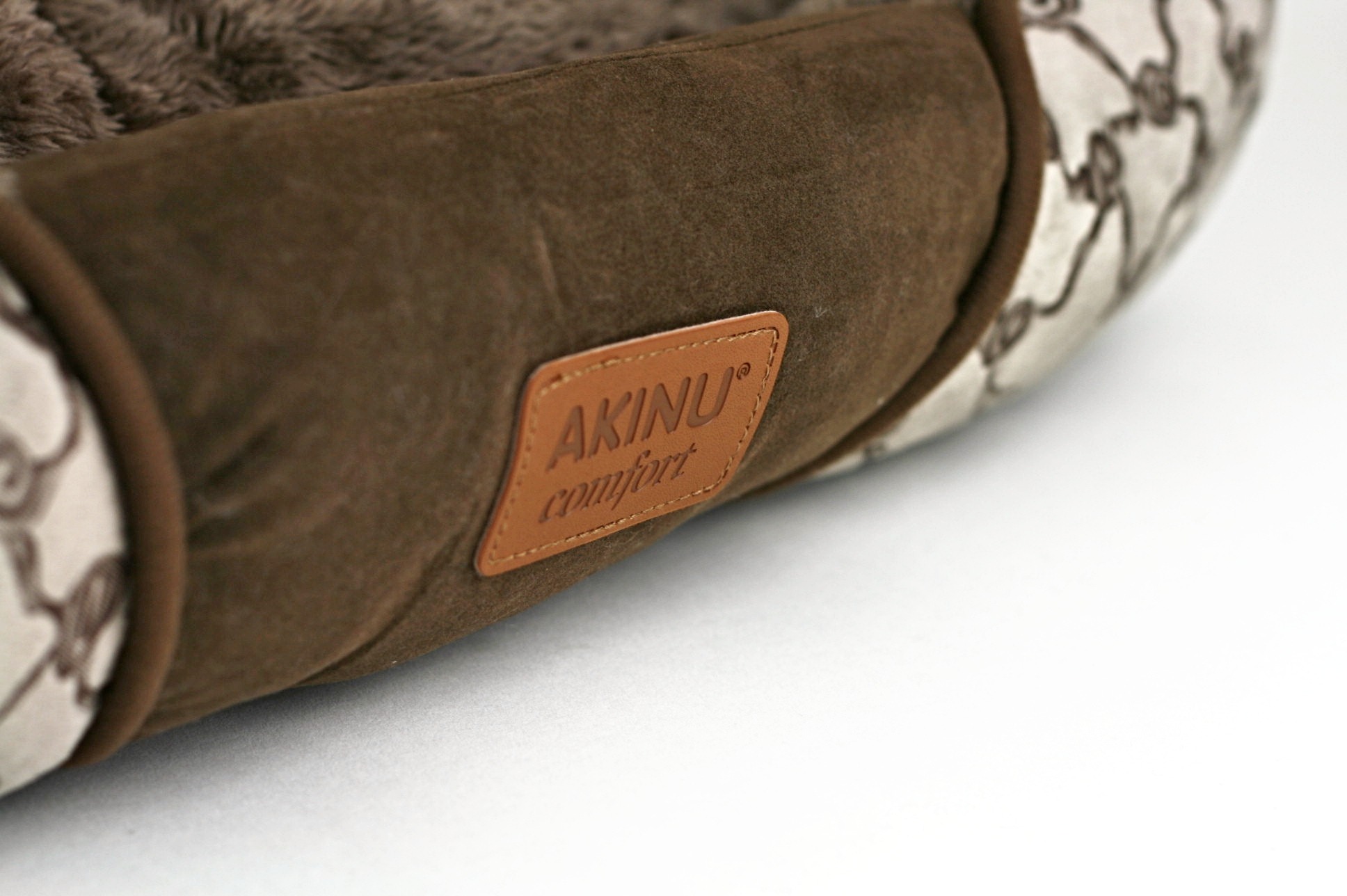 Akinu AK Pelech BRONZ 4hran. M-75x58x19 Obrázek