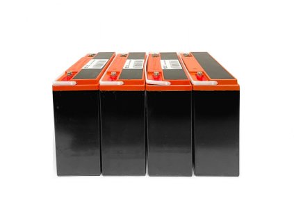 vyr 11501 baterie selvo 4 vedle sebe