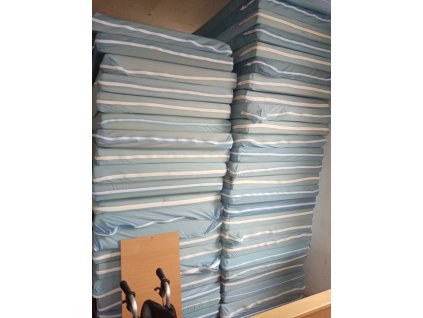 matrace 800 Kč 90x200x12