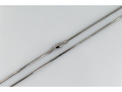Stříbrný řetízek Hádek – elegantní hladký design pro sofistikovaný vzhled