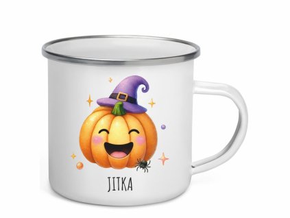 Smaltovaný plecháček s motivem veselé dýně v čarodějnickém klobouku a pavoukem. Personalizovaný se jménem.