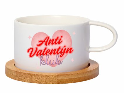 Keramický hrnek s nápisem „Anti Valentýn klub“ v růžovém a červeném provedení, s jemnými detaily a bambusovou podložkou. Ideální jako stylový doplněk nebo dárek.