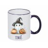 Keramický hrnek 325 ml s akvarelovým motivem ducha v kouzelnickém klobouku a dvěma dýněmi z Halloween edice.