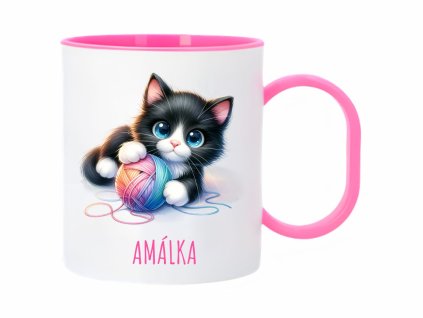 Kočička s klubíčkem se jménem