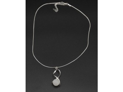 Alabastrový náhrdelník se spirálovým přívěškem