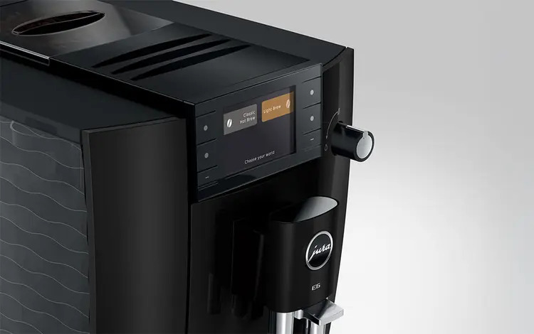 JURA E6 Piano Black – pohodlné ovládání
