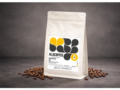 Sacek India Royal robusta web pozadi 2026