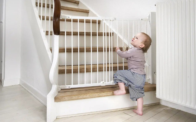 Ako vytvoriť bezpečný domov pre svoje dieťa