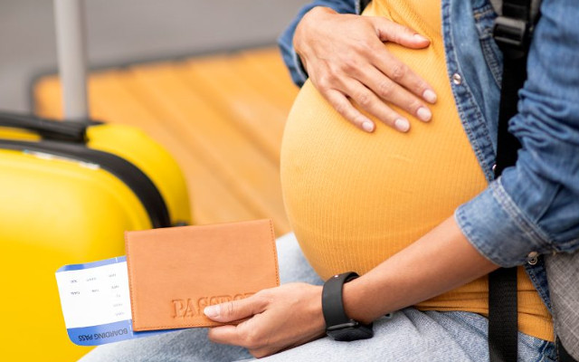 Cestovanie počas tehotenstva: 12 tipov pre pohodlný let