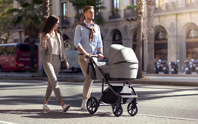 Kedy ísť s bábätkom na prvú prechádzku?