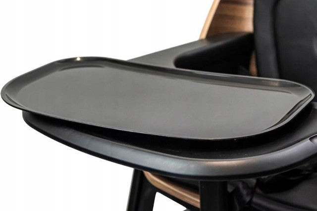 Jedálenská stolička s pultíkom a táckou