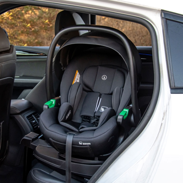 Coletto Zoom + isofix základňa 360