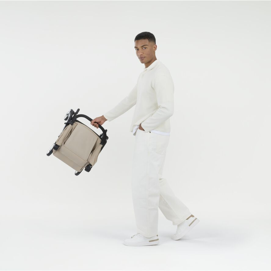 Cybex Agis - ľahký