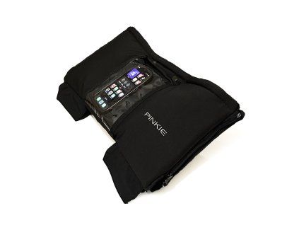 12027 1 rukavnik softshell black case na thule pinkie