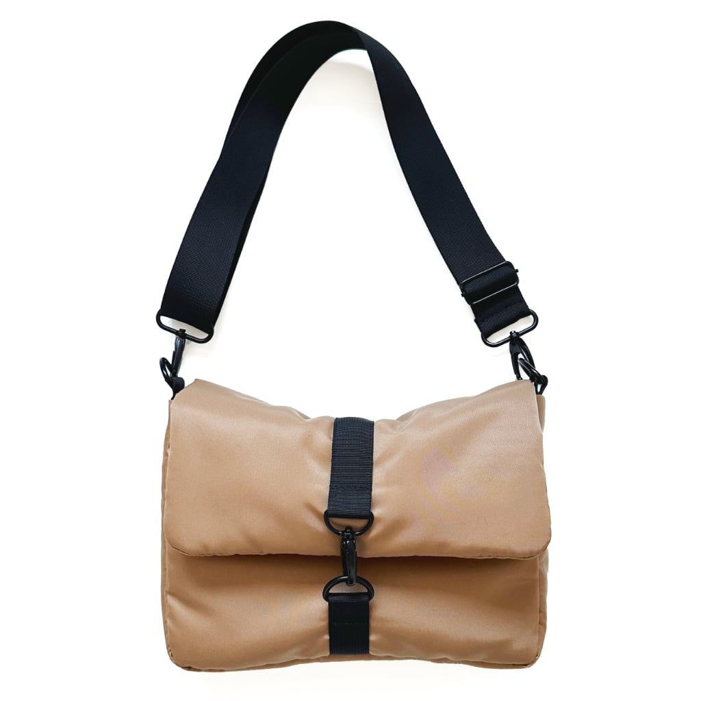 E-shop kabelka Pinkie Camel