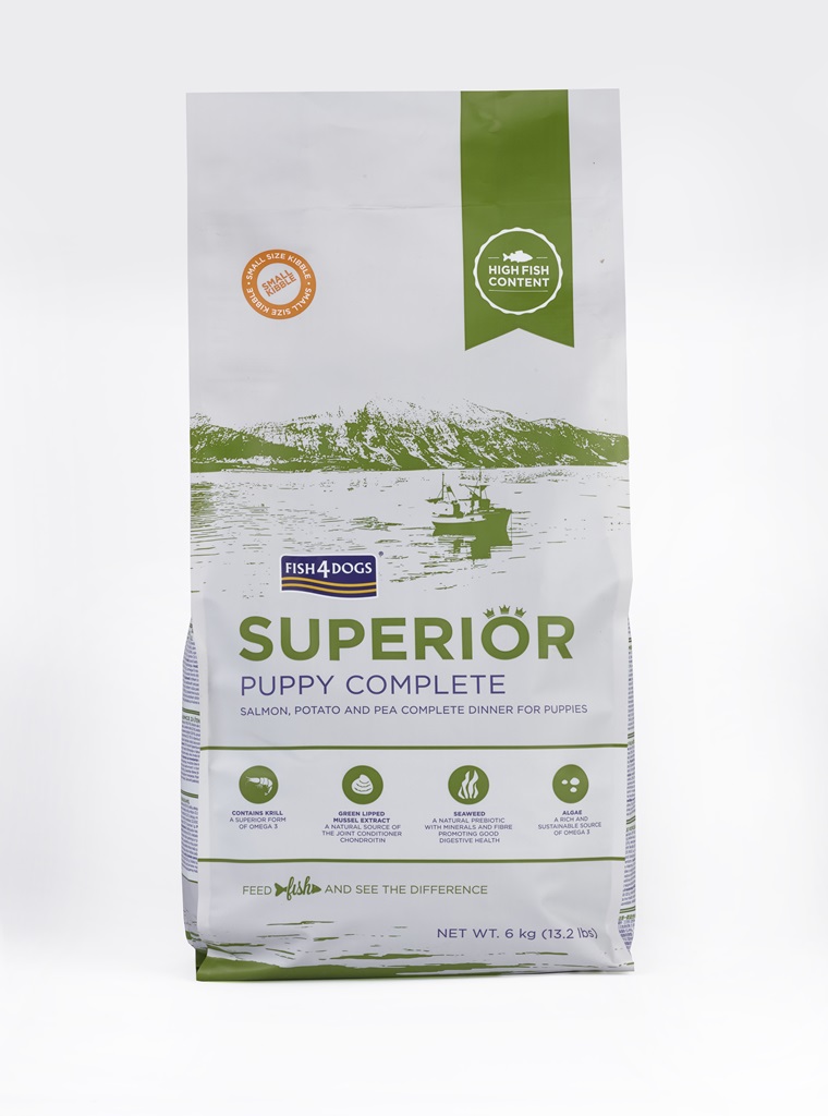 E-shop FISH4DOGS Granule malé pre šteniatka Superior losos so zemiakmi 6 kg
