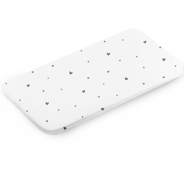 E-shop LevinFelin levin felin Detská plachta 120 × 60 cm zo 100 % bavlny farba:mocha srdiečka