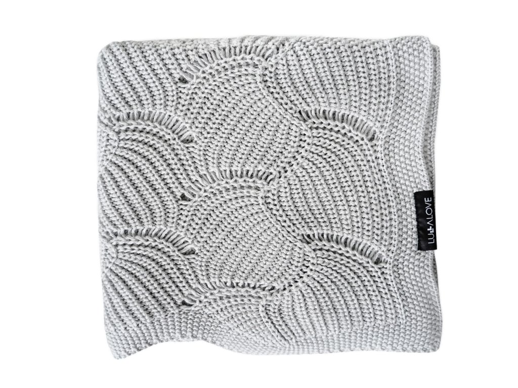 E-shop Lullalove Bambusová deka 80x100cm vzor mušličky farba:šedá