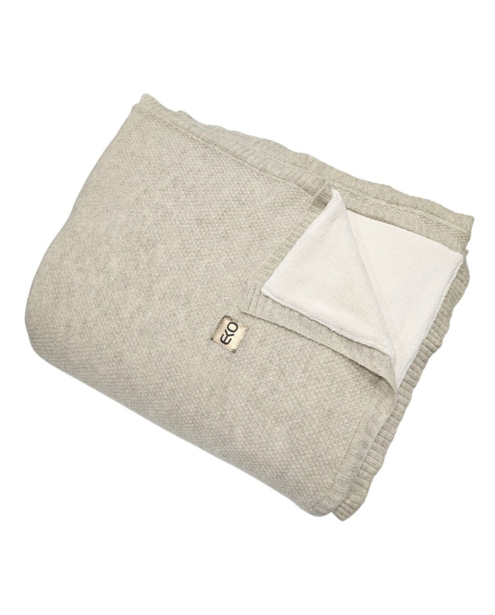 E-shop EKO MILANO DUO Pletená deka s podšívkou z umelej kožušiny 150x200cm LATTE