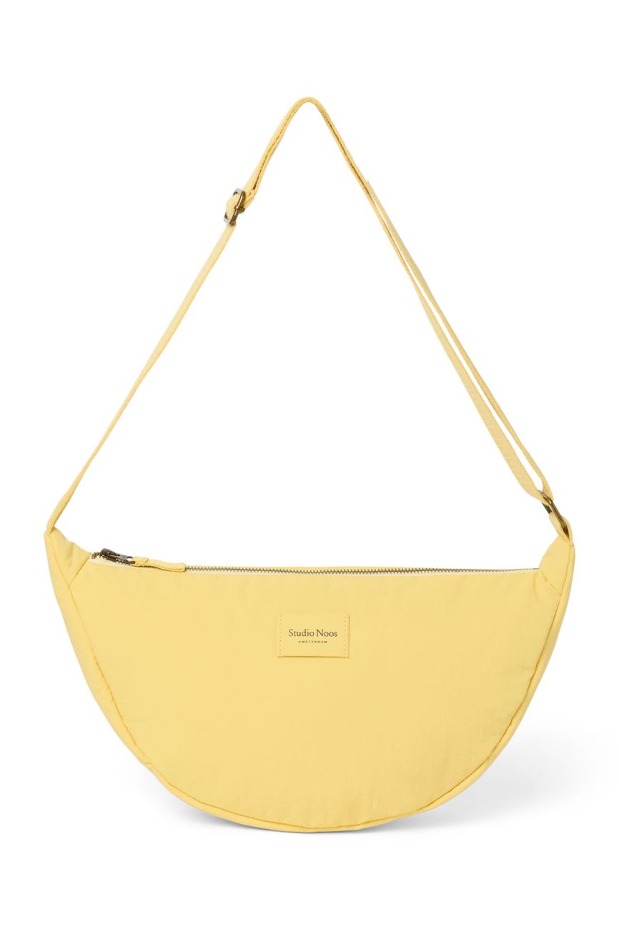 E-shop STUDIO NOOS - Puffy FANNY PACK kabelka | Textured Butter Yellow