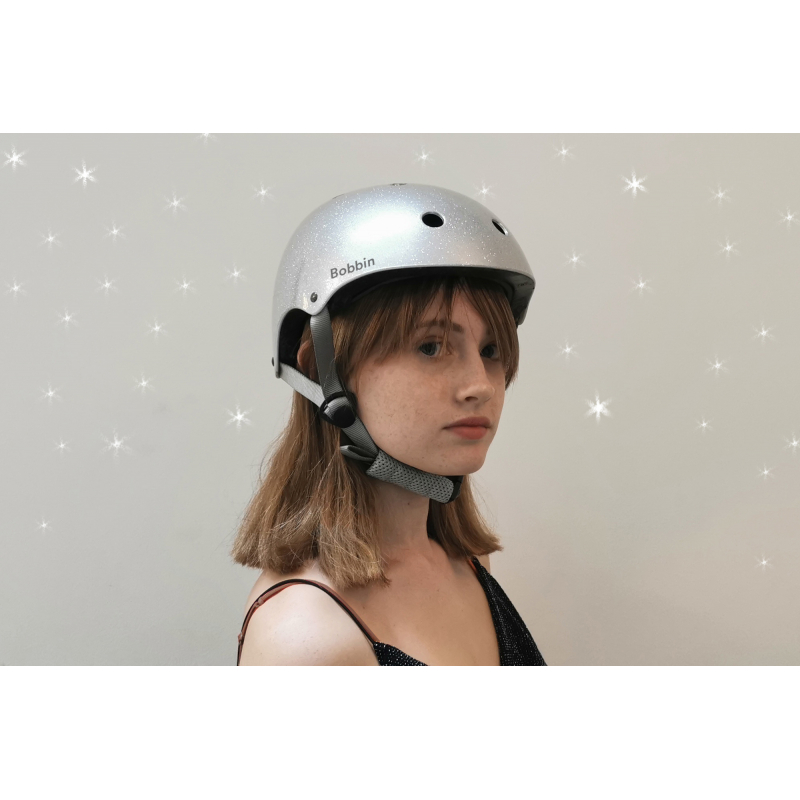 E-shop Bobbin Prilba Disco Silver, 410 g, 54 – 60 cm, M / L