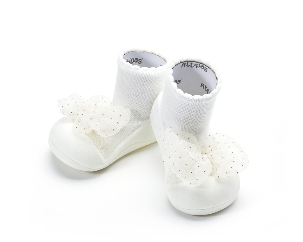 E-shop ATTIPAS Topánočky Royal A20RO White L veľ.21,5, 116-125 mm