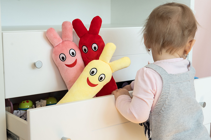 E-shop MAC TOYS Bludišťák 30 cm červený