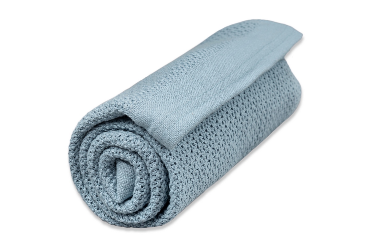 E-shop VINTER & BLOOM Deka Soft Grid Organic farba:Dim blue