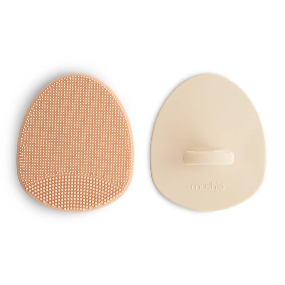 E-shop DVOJBALENIE UMÝVACÍCH KEFIEK MUSHIE - BLUSH/ SHIFTING SAND