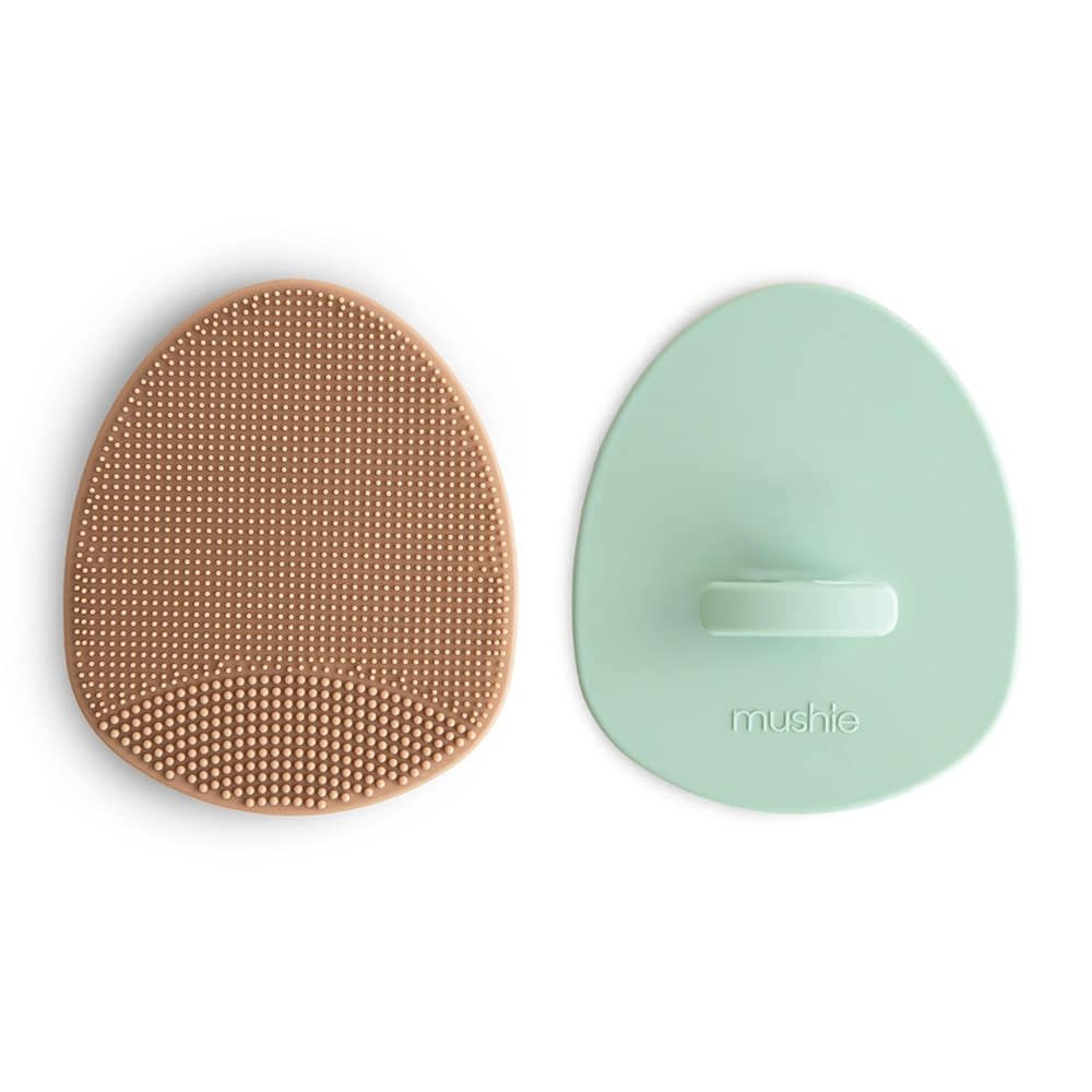 E-shop DVOJBALENIE UMÝVACÍCH KEFIEK MUSHIE - NATURAL/ CAMBRIDGE BLUE