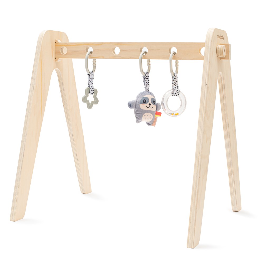 E-shop Edukačná drevená hrazdička s hračkami New Baby - 56563