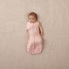 ERGOPOUCH Zavinovačka a vak na spanie 2v1 Cocoon Daisies 0-3 m, 3-6 kg, 0,2 tog