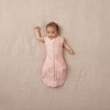 ERGOPOUCH Zavinovačka a vak na spanie 2v1 Cocoon Daisies 0-3 m, 3-6 kg, 0,2 tog