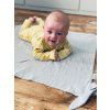 10713 2 letna deka pinkie muslin mint