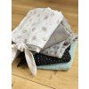 10941 5 letna deka muslin flower grey