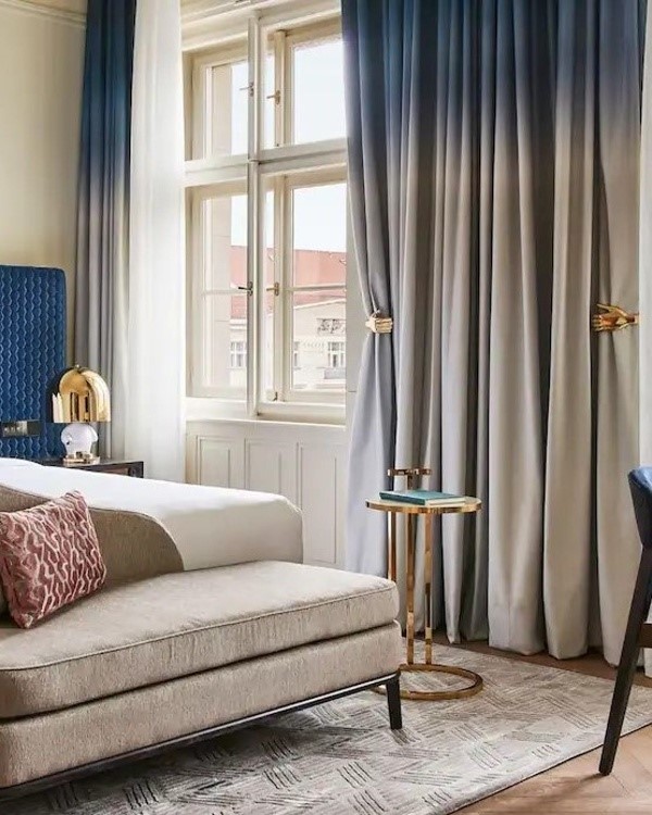 TEXTILIE SE SNÍŽENOU HOŘLAVOSTÍ