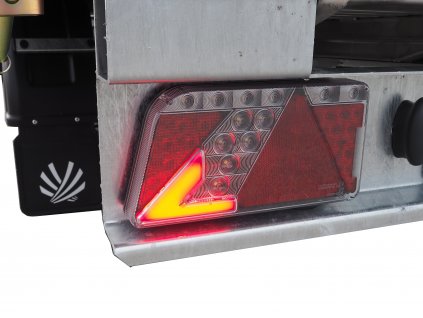 LED